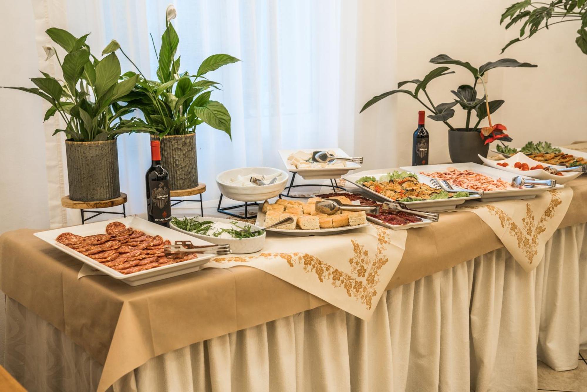 Hotel Europa Μιλάνο Μαριτίμα Εξωτερικό φωτογραφία