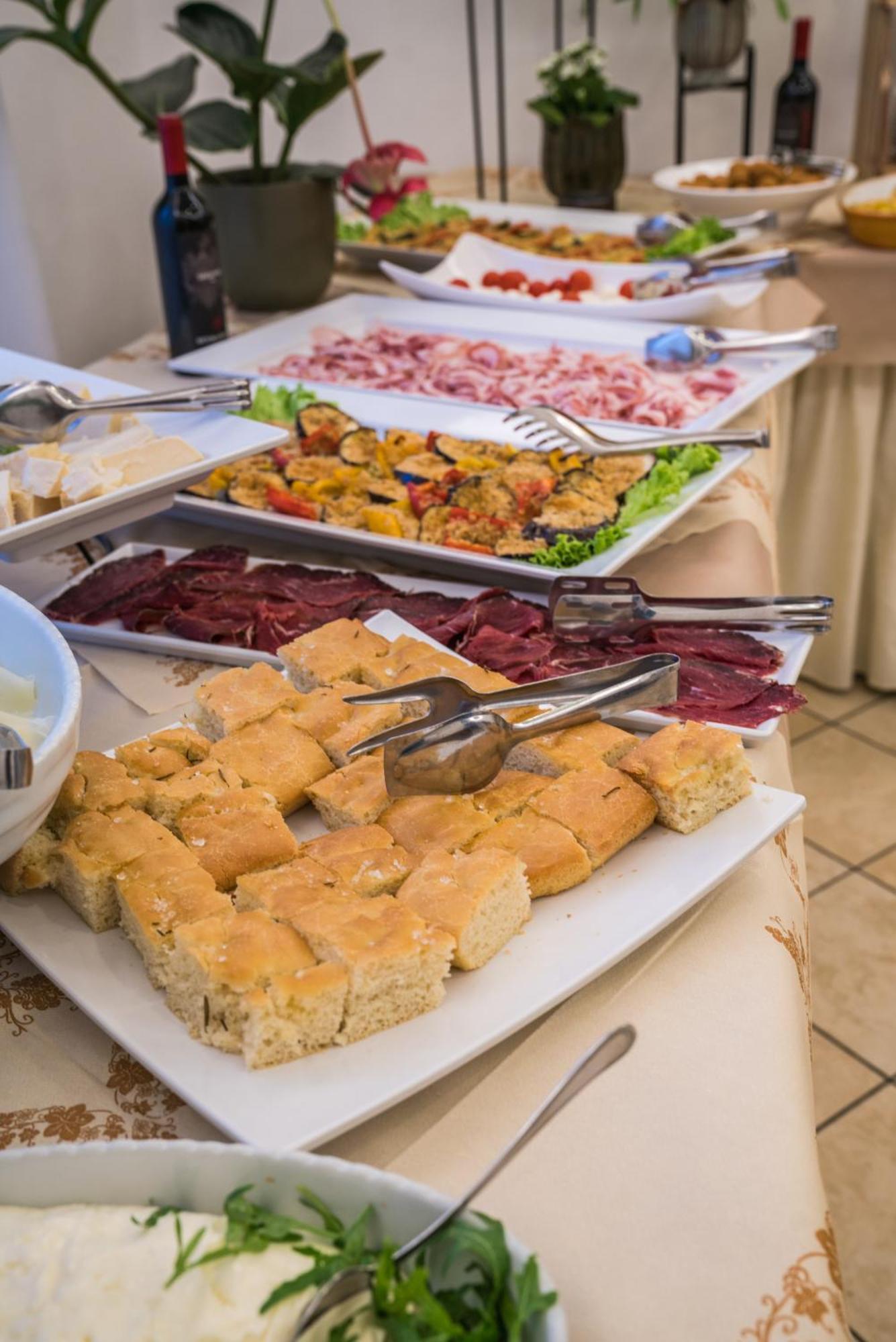 Hotel Europa Μιλάνο Μαριτίμα Εξωτερικό φωτογραφία