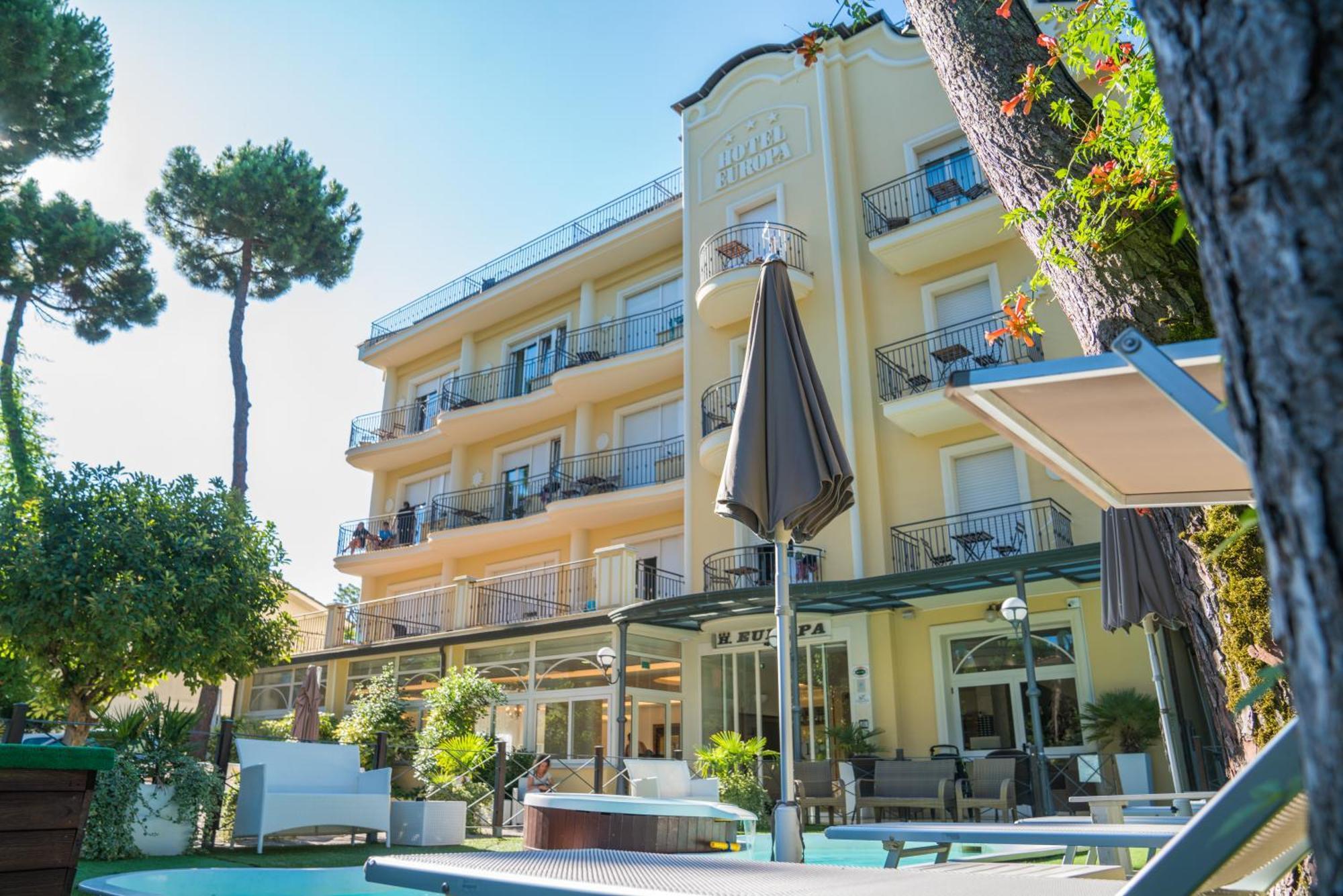 Hotel Europa Μιλάνο Μαριτίμα Εξωτερικό φωτογραφία